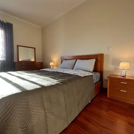 Plaza Near Forum Madeira - For Rent Apartman *