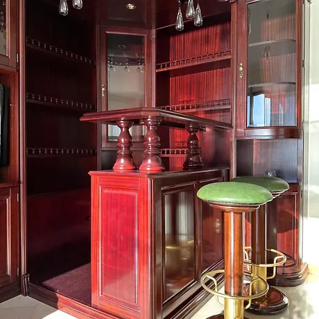 Appartamento Plaza Near Forum Madeira - For Rent